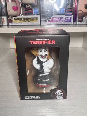 Little Pale Girl Dash Dancer Figure - Surreal Entertainment Terrifier New in Box